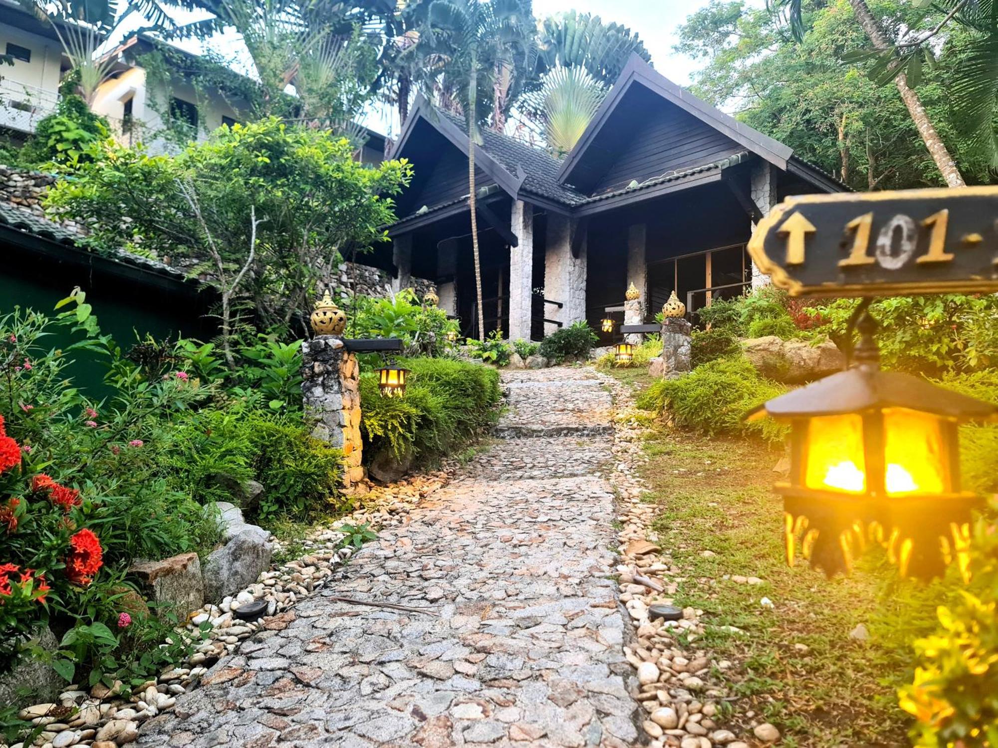 Boomerang Village Resort Kata Esterno foto